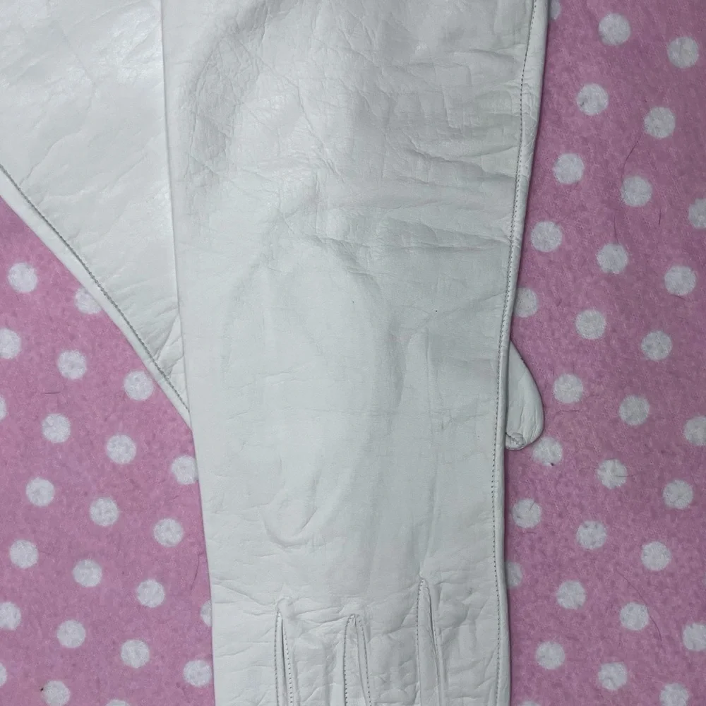 Vintage White Leather gloves M